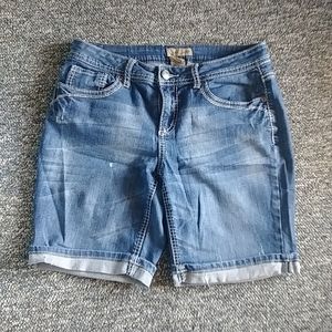 Earl Jeans shorts